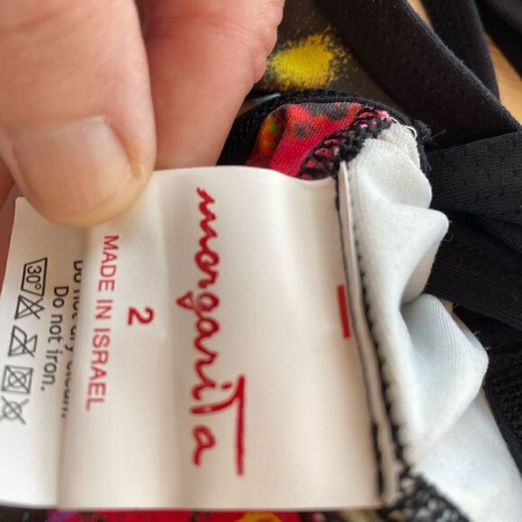 GUC Margarita Black workout tank with multicolor bra insert. - Picture 5 of 9